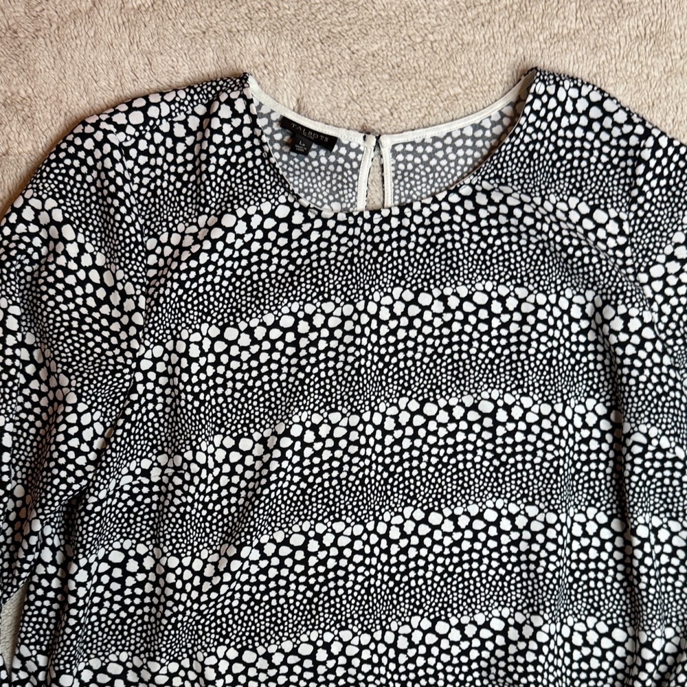 Talbots Black and White Patterned Blouse with tie at bottom Petite sz L - Picture 4 of 9